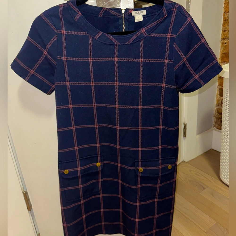 blue with red women’s work dress